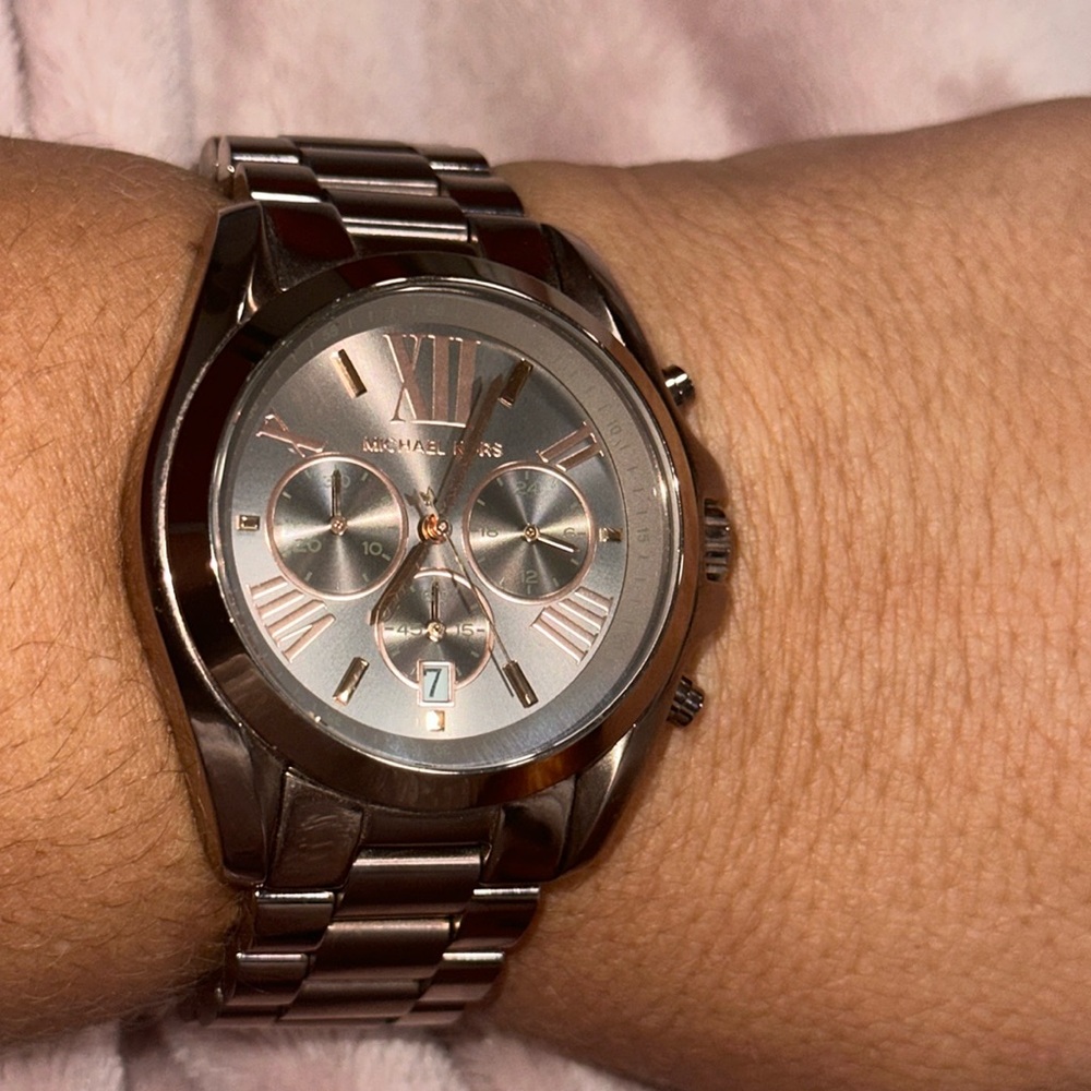 Michaels Kors chronograph watch. Brown steel.